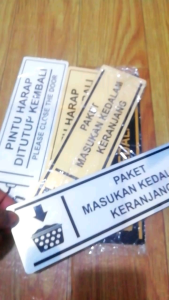 AKRILIK PAKET MASUKAN KE DALAM KERJANJANG STIKER ACRYLIC TEBAL 2 MM TAHAN SEGALA CUACA