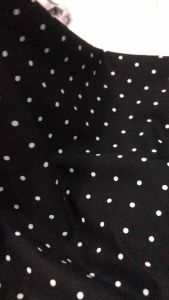 Thun cát Nhật chấm bi trắng 5ly nền đendày vừa mềm mại (khổ 1m7)may đầm váy áo kiểu thời trang