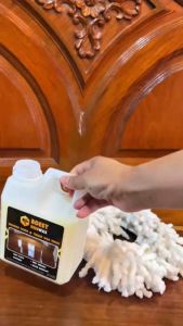 BOESY Beewax ขนาด 1 ลิตร หัวขี้ผึ้งสูตรน้ำทําความสะอาดไม้ ทําความสะอาดเฟอร์นิเจอร์ ชุบชีวิตเฟอร์นิเจอร์ไม้ และกับทุกพื้นผิว Beewax คือ - Lazada