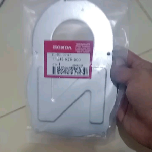 plat dudukan daleman bak cvt tutup selahan engkolan plate L cover vario techno 125 f1 vario techno 125 helm in original honda
