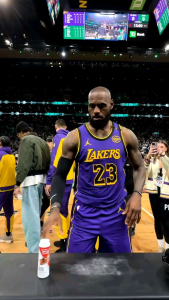JERSEY BASKET LEBRON JAMES #23 LAKERS UNGU