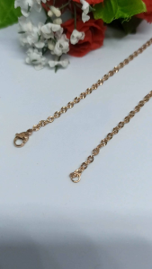 KALUNG TITANIUM WANITA NURI MOTIF KECIL 300 WARNA ROSE GOLD