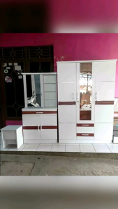 lemari susun gantung pintu 3 & tolet meja rias