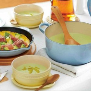 Le Creuset Authentic Stoneware Plate on Dish Bowl (Coastal Blue Rose Quartz)