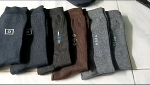 KAOS KAKI PRIA DEWASA/KAOS KAKI KERJA/KAOS KAKI KANTOR PANJANG TEBAL BERMOTIF12 PASANG DAN 6 PASANG