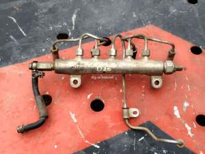 รางหัวฉีด+แป๊บหัวฉีดNissan Navara D40 ปี07-13แท้ถอด มือ2(กรุณาตรวจสอบสินค้าไห้ดี ถ้าใม่แน่ใจให้แชทถามทางร้านก่อนสั่งสินค้า ทางร้านไม่รับคืนสินค้าในกรณี ไม่พอใจสินค้า หรือ สั่งสินค้าผิด ทางร้านไม่มีนโยบายคืนเงิน นอกจากสินค้าทางร้านเสียหาย)