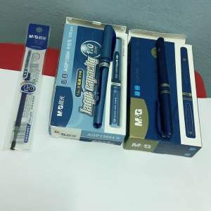 M&G ปากกาเจล 1.0 มม. รุ่น large capacity มีไส้เปลี่ยน