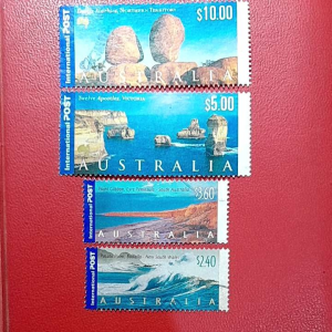 Prangko Australia Kuno 4 pcs Campur USED