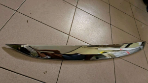 Fortuner hood molding 2009 - 2011 year model screw type