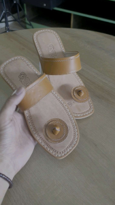 Sandal Kulit Wanita Model Jepit Jamur Kasual Size 36-40