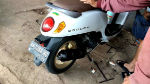 Knalpot Copy CMS Suara Bass Adem Empuk Untuk Scoopy Beat Genio