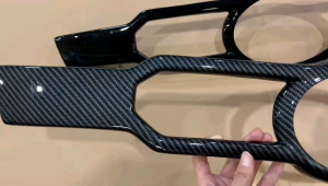 Grill Bumper Depan Innova Zenix 2022-2025 UP Silver Hitam Carbon