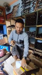 Golsem Profesional Asli Khas Jawa Barat > Golok Sembelih Super Tajam