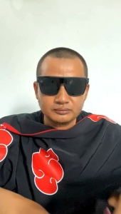 Topeng Rambut Palsu Model Ikat Kepala Udeng Belangkon Batik