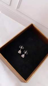 Anting Tusuk Sterling Silver Jarum Xuping Lapis Emas Zircon CXA156