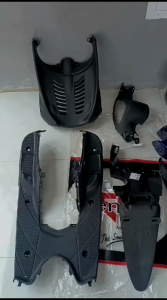 cover ful body halus kasar Yamaha Mio sporty/Mio lama biru plus striping bendera 2004 full set