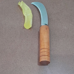 dao cắt cán cây chuối