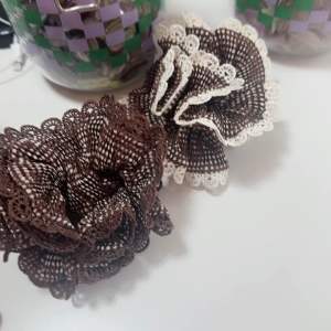 ยางรัดผม A one ยางรัดผมคุณภาพดี ไม่ย้วยง่าย มีแบบ ลาย ให้เลือกเยอะ เป็นของขวัญ ของฝาก บางรัดผมสีดำแบบดูดี