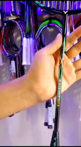 Raket Badminton Victor Auraspeed 80x: Pilihan Ideal untuk Pemain Tingkat Tinggi