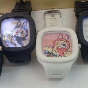 Jam Tangan Fasion Segi Labubu - Jam Tangan Karet Model Terbaru - Free Batrai Cadangan - Bisa Bayar Ditempat (COD)