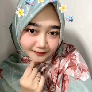 Hijab Segi Empat Voal Shofa Motif Bunga