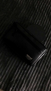 Tas Selempang Multifungsi Mozzyco: Clutch Bag Tas Hitam & Tas Tangan Water Repellent