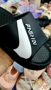 Sandal Selop Terbaru Pria Wanita NIKE SMILE Empuk Yitai 888