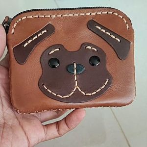 กระเป๋าใส่เหรียญ หนังแท้ แฮนด์เมด (หมาปั๊ก) ราคาถูก MARAH