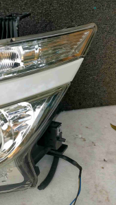 *USED* NISSAN ELGRAND E52 PFL HID PROJECTOR HEADLAMP