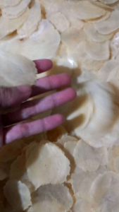 Emping Melinjo kualitas super Ukuran Kecil kemasan 500gr siap goreng