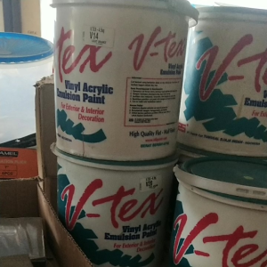 V-Tex Cat Tembok Vinyl Acrylic Emulsion Paint 4.5kg Galon