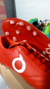 Sepatu Bola Ortuseihgt BBS Anak anak fre kaos kaki dan deker