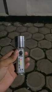 Lampu Senter Transparan Viral Super Terang Magnet Zoom in out Cas 8 Mode Warna 30W Waterproof Flashlight 520A