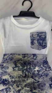 ชุดเซตเสื้อผ้าร่องยืด+กระโปรงผ้าทอ สำหรับเด็กผู้หญิง