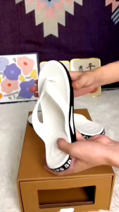 sandal Eva jepit sandal pria distro terlaris
