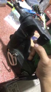 Máy khoan vít thạch cao 14.4v hitachi W14DSL (S) hoạt động OK thiếu nắp chụp than không pin