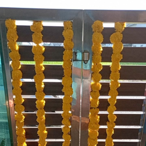 marigold malai with kunjam