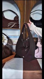 8angels - the Croissant bag🥐 กระเป๋าสะพายไหล่หนังนิ่ม 14 นิ้ว / ใส่ iPad ได้