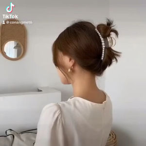 Combo 2 chiếc kẹp càng cua kẹp chéo hình nơ bằng nhựa nhiều màu nhiều kiểu dáng cho nữ phong cách Hàn Quốc