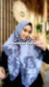HIJAB VOAL SEGIEMPAT MOTIF BAHAN ADEM