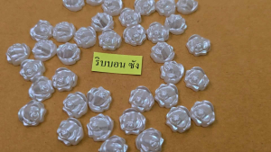 ดอกกุหลาบพลาสติก ดอกกุหลาบตกแต่ง ดอกกุหลาบจิ๋ว diy ตกแต่งงานฝีมือ