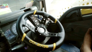 Setir Mobil Universal 12 In: Pilihan Terbaik untuk Pengendara Profesional