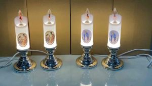 Cặp đèn bàn thờ nến điện Công Giáo sử dụng bóng lửa nhấp nháy - giá bán/1 cặp