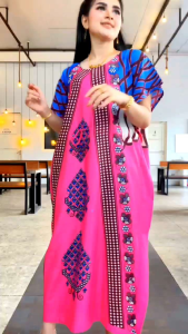 Daster Kelelawar Motif Salma: Tampil Elegan di Musim Panas