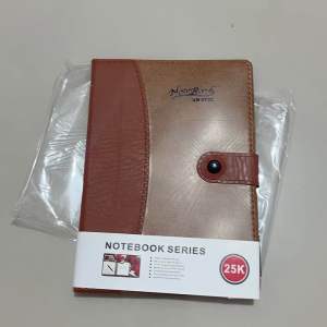 Agenda Cina Murah Berbagai Ukuran 136 Halaman Bergaris