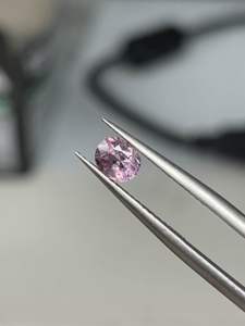40S11- ĐÁ SPINEL THIÊN NHIÊN KHÔNG XỬ LÝ  ( thông số trong ảnh chụp) 0.4 Carat