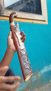 Peralatan Kebun Golok ukuran sedang 30 cm super tajam baja per rasamala