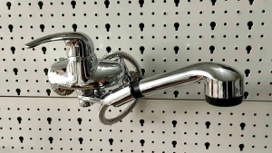 Vòi rửa chén gắn tường nóng lạnh Hàn Quốc - Vòi chậu rửa bát gắn tường kết hợp xoay và rút