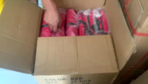 PIANIKA TIUP WARNA MERAH tombol ringgal