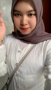 Outer tunik kekinian belah tengah bahan adem flowy atasan wanita muslim